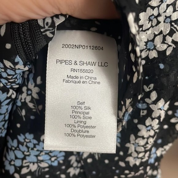 Floral V-Neck Ruffle Dress - Picture 14 of 14